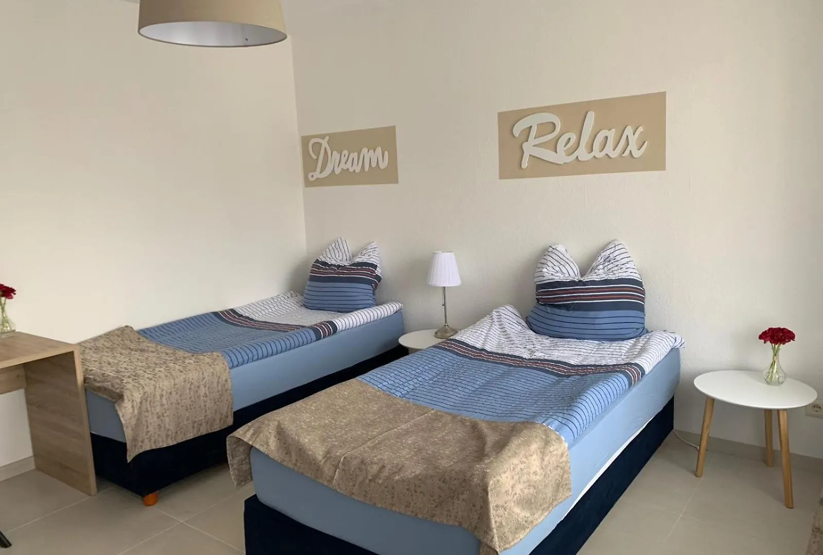 公寓 Schoene Zwei Zimmer Wohnung Mit Balkon Braun 汉诺威 德国